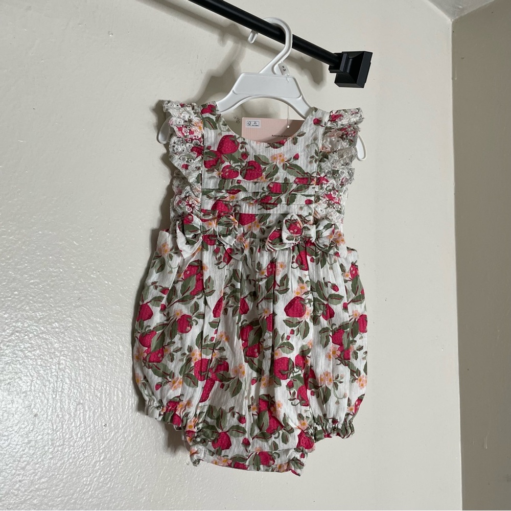 NWT Cupcakes & Cashmere Set | Baby Romper, Headband & Rattle | 6-9M